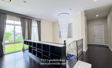 Luxury house For Sale at Nantawan Bangna km7, corner unit, L-Size