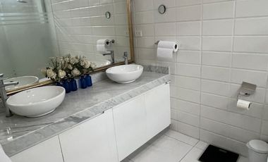 vendo hermosa casa un solo piso circunvalacion golf los incas Surco