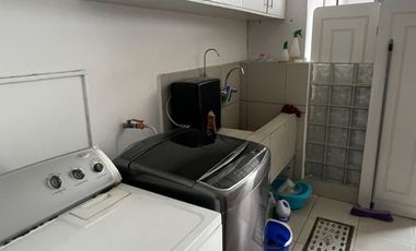 vendo hermosa casa un solo piso circunvalacion golf los incas Surco