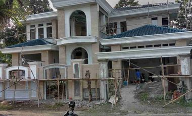 Rumah mewah strategis 1 KM ke gerbang tol di Bogor