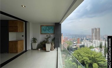 Apartamento en Venta Sector Transversal Inferior - Poblado