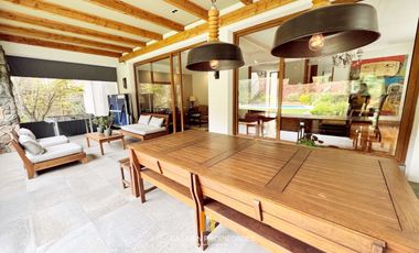 Casa en venta, Camino Real. Mediterránea en condominio interior. Colegio Everest, Craighouse, Monte Tabor