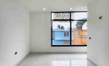Venta casa con recamara en planta baja