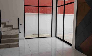 Venta casa con recamara en planta baja