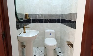 ARRIENDO CASA COMERCIAL EN MEJORAS PUBLICAS