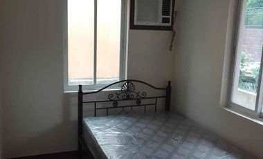 Three bedrooms House for Rent Inside Subdivision