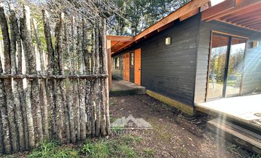 Práctica Casa 3dorm 2 baños a solo min del nuevo Hospital de Villarrica