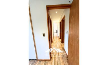 Práctica Casa 3dorm 2 baños a solo min del nuevo Hospital de Villarrica