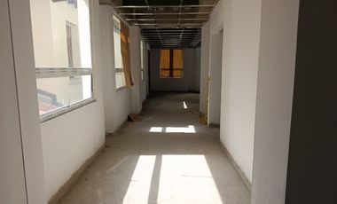 ARRIENDO EDIFICIO EN MEJORAS PUBLICAS