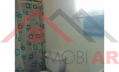 EN VENTA CASA CERCANA DE CENTROS COMERCIALES
