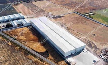 Great Opportunity! 7630 m² Warehouse with Racks and Offices in Santa Rosa Plan de Ayala, León, Gto