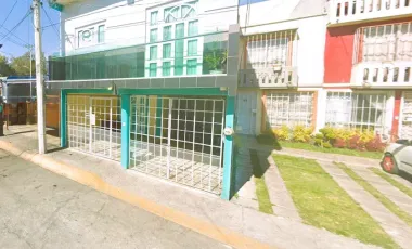 VENTA DE CASA EN SANTIAGO TEYAHUALCO EN HACIENDA DEL JARDIN