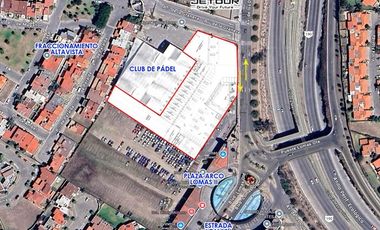 Locales en renta - Plaza Stop Lomas - acceso periférico