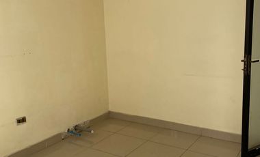 VENDE CASA EXCELENTE VALOR PARA INVERTIR