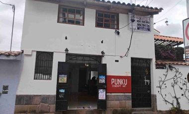 CASA EN VENTA 650M2 EN TANDAPATA SAN BLAS CUSCO ALTAMENTE TURÍSTICO