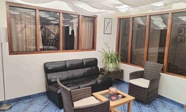 CASA EN VENTA 650M2 EN TANDAPATA SAN BLAS CUSCO ALTAMENTE TURÍSTICO