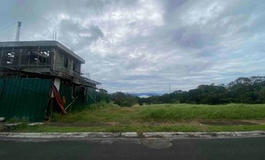 Residential Lot With Free Golf Membership in Tagaytay