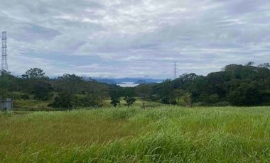 Residential Lot With Free Golf Membership in Tagaytay