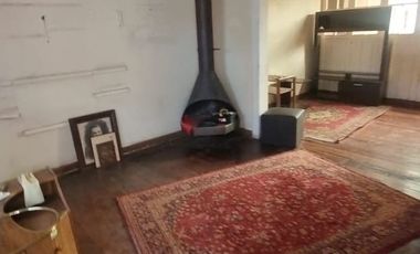 Venta de casa céntrica, excelente sector de Placeres