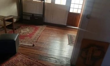 Venta de casa céntrica, excelente sector de Placeres