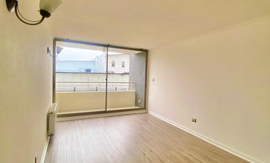 DISFRUTA DE LA COMODIDAD DE VIVR EN EXCLUSIVO CONDOMINIO BICENTENARIO A PASOS DEL CENTRO DE CHILLAN
