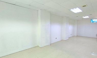 Se renta local comercial en el Centro de Machala