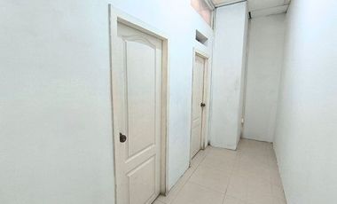 Se renta local comercial en el Centro de Machala