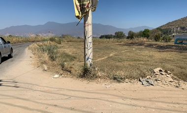 Tereno 4802 m2 en veta por Sam`s y Taller ADO al margen del Rìo Salado Oaxaca.