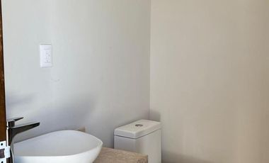 CASA  DE UNA PLANTA EN VENTA NUEVA AL NORTE DE LA CIUDAD
