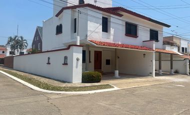 Casa en renta. Fracc. Bonanza Premier, Tabasco 2000. Villahermosa