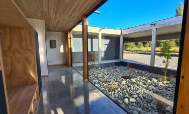 ARRIENDO CASA A ESTRENAR