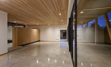 ARRIENDO CASA A ESTRENAR