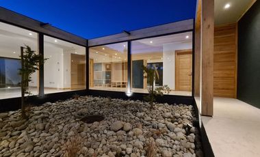 ARRIENDO CASA A ESTRENAR