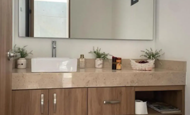 CASA EN VENTA EN COLONIA VALLE ALTO, REYNOSA