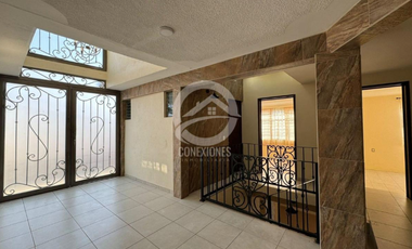 Habitaciones en RENTA para estudiantes / residentes