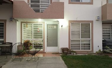 Casa en venta Fracc Residencial Rincón Campestre, 3 recámaras, Salamanca GC103