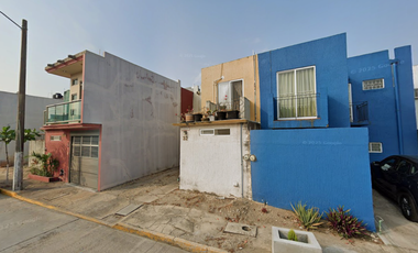 Casa Avenida Del Fuerte, Puerto Esmeralda, Veracruz NO CREDITOS