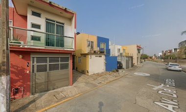 Casa Avenida Del Fuerte, Puerto Esmeralda, Veracruz NO CREDITOS