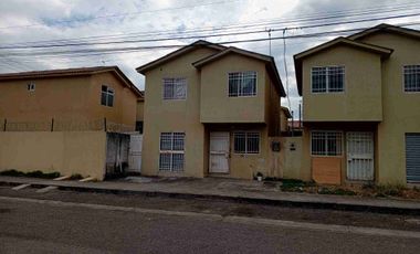 VENDO CASA URBANIZACIÓN VILLA BONITA