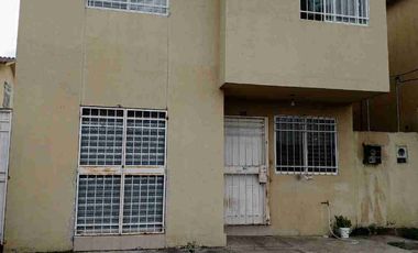 VENDO CASA URBANIZACIÓN VILLA BONITA