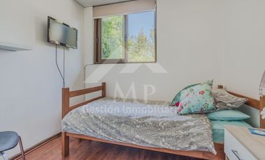 3 D, 3 B, Sala De Estar, Escritorio, Serv Completos. Jardín con piscina