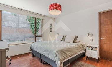3 D, 3 B, Sala De Estar, Escritorio, Serv Completos. Jardín con piscina