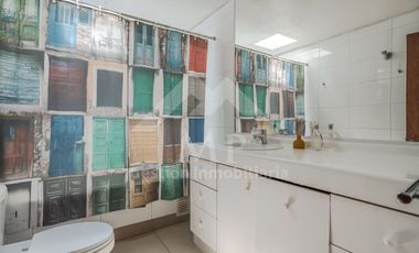 3 D, 3 B, Sala De Estar, Escritorio, Serv Completos. Jardín con piscina