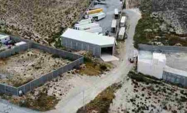 VENTA DE BODEGA Y TERRENO 4,500 M2 ARTEAGA, COAH $12,000.000