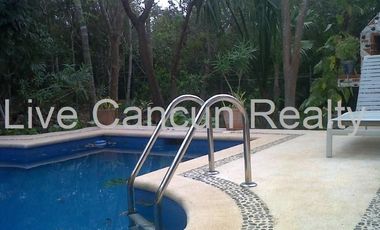 CASA ESTILO MEXICANO EN EL RESIDENCIAL ECOLOGICO Y EXCLUSIVO EL RAMONAL , EN CANCUN