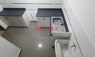 VENTA DE CASA UR. BELLAMAR   NUEVO CHIMBOTE