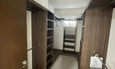 Departamento en Venta Torre Gaia - Carretera Nacional-Colinas del Huajuco