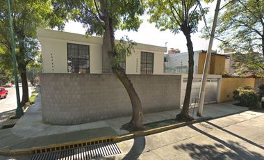 Estrena esta propiedad ubicada en la Colonia Jardines de San Mateo. Estado de México. A un precio por debajo de su valor de mercado