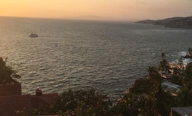 SE VENDE VILLA GRAN VIA TROPICAL, LAS PLAYAS ACAPULCO GRO. PRECIOSA VISTA