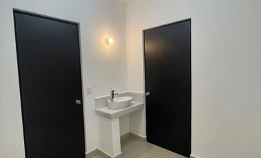 Casa en venta ubicada en Cumbres de Santiago